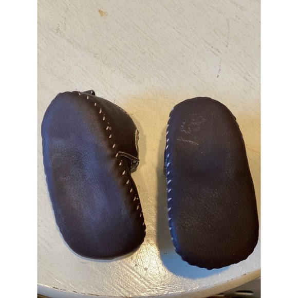 Baby Girl Shoes Heart Appliqued Brown Mary Jane Toddler Girl Cute Shoes - Picture 4 of 5